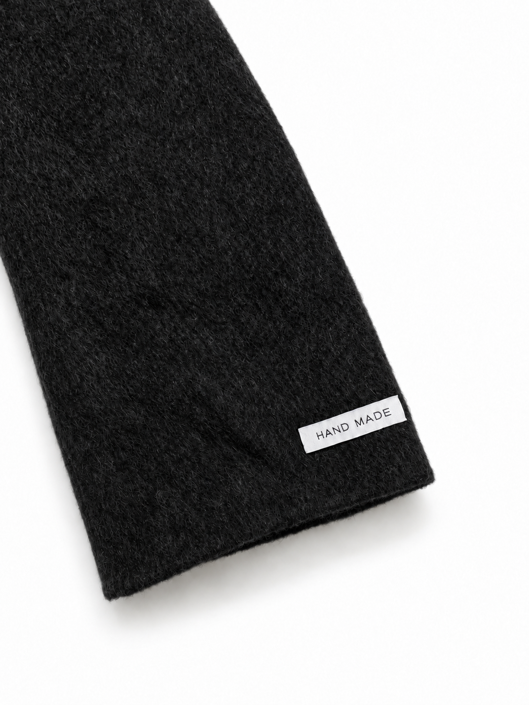 Cappotto lungo nero doppiopetto - dettaglio-polsino