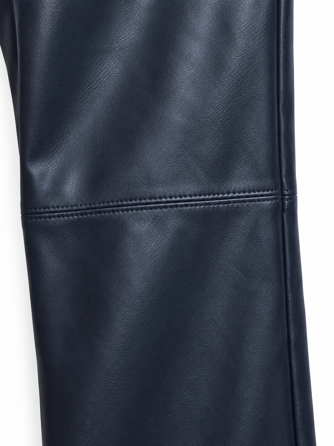 Pantalone blu effetto pelle a gamba ampia – dettaglio 2