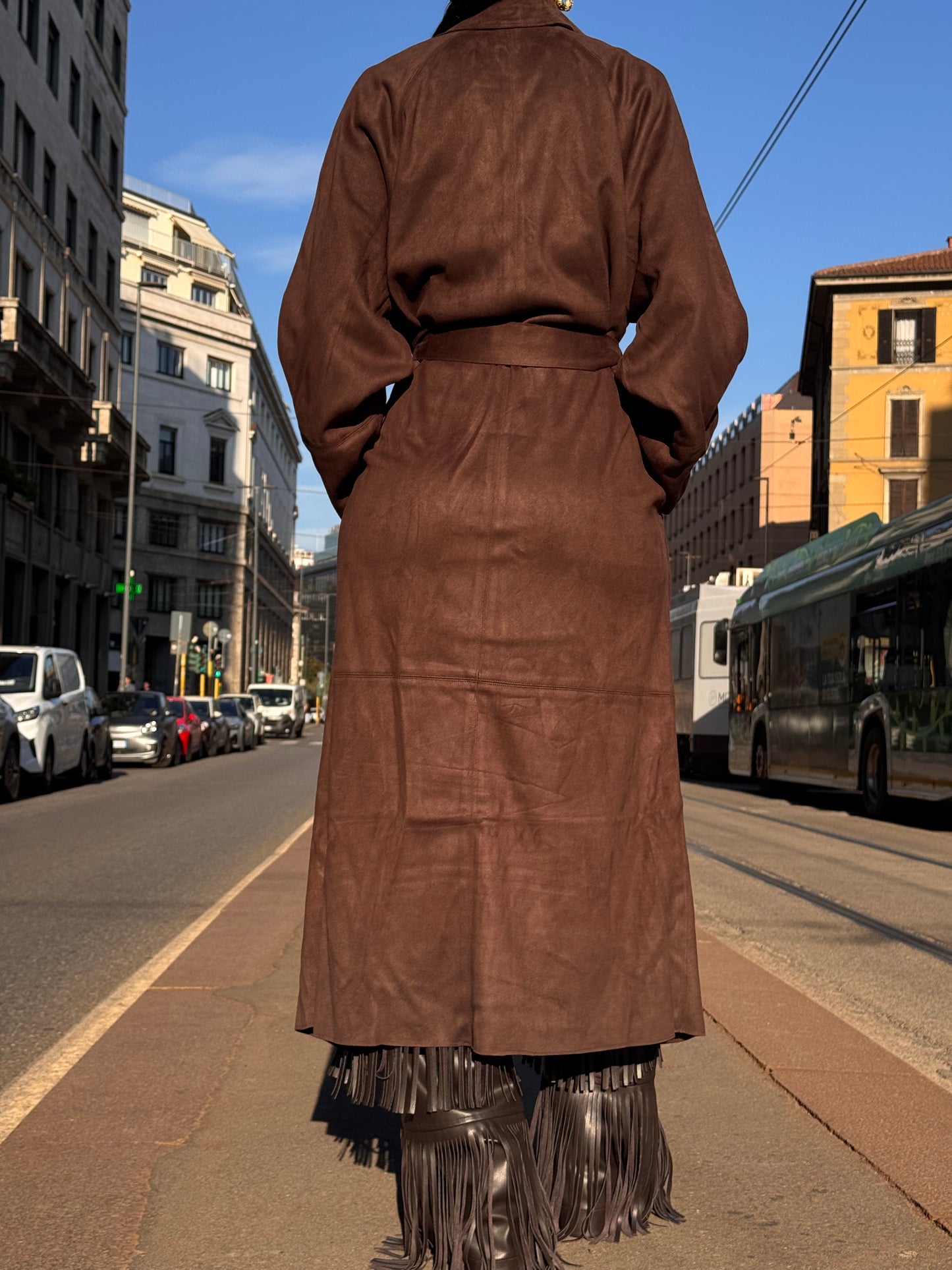 Trench in camoscio