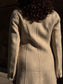 Cappotto beige lungo con collo in pelliccia rimovibile