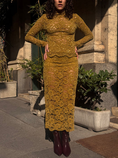 Maglia in pizzo effetto scamosciato