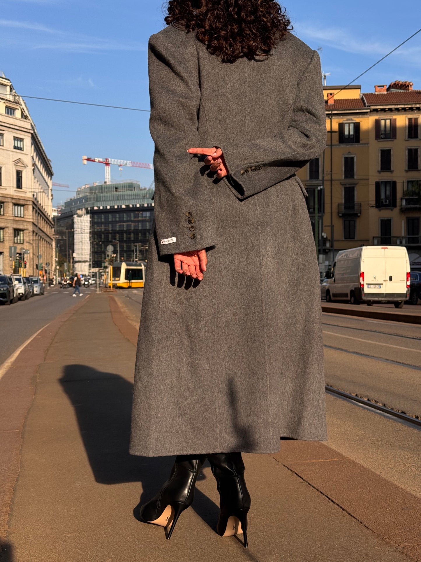 Cappotto lungo sagomato doppiopetto