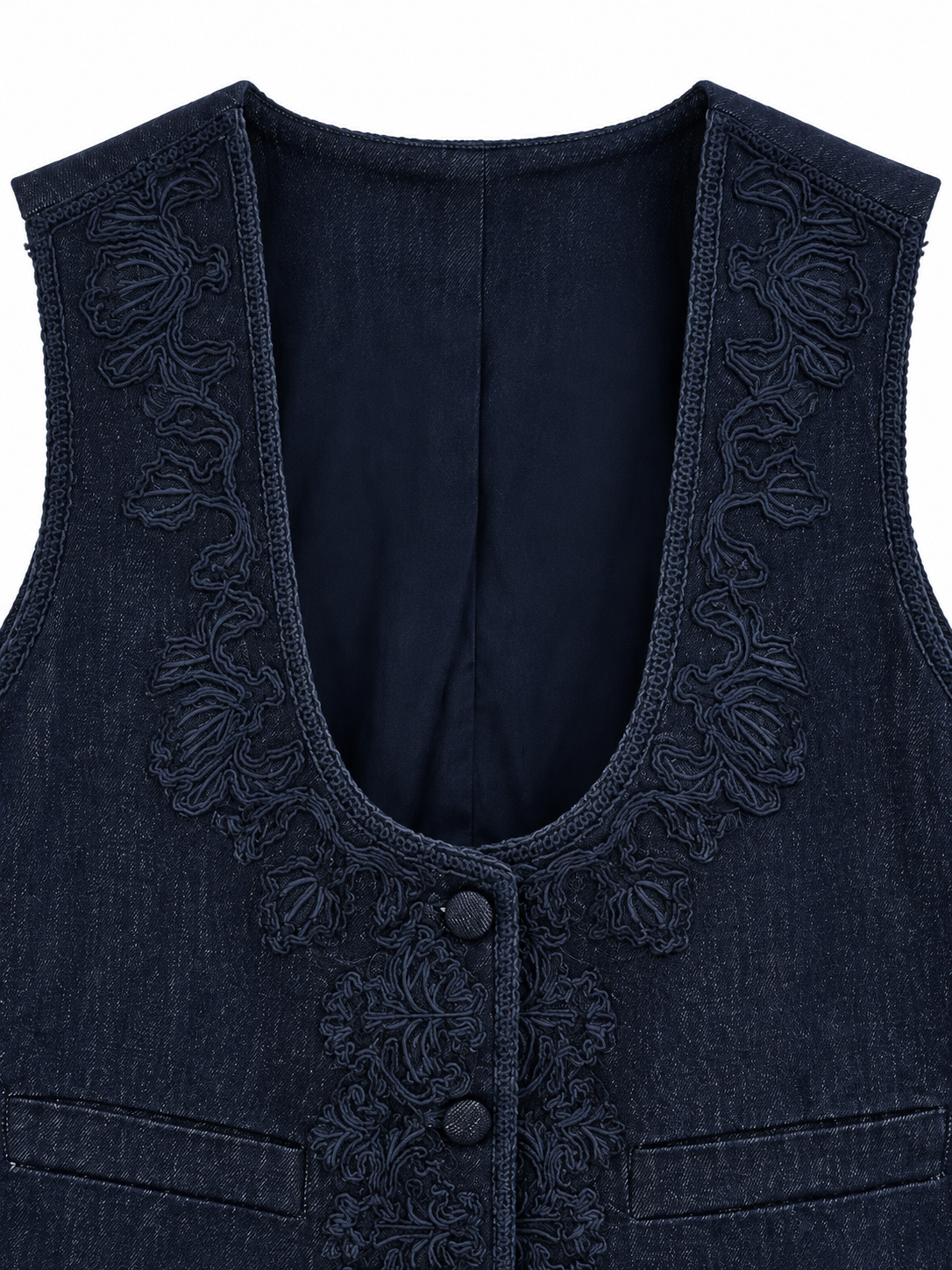 Gilet in denim blu con ricami — scollo