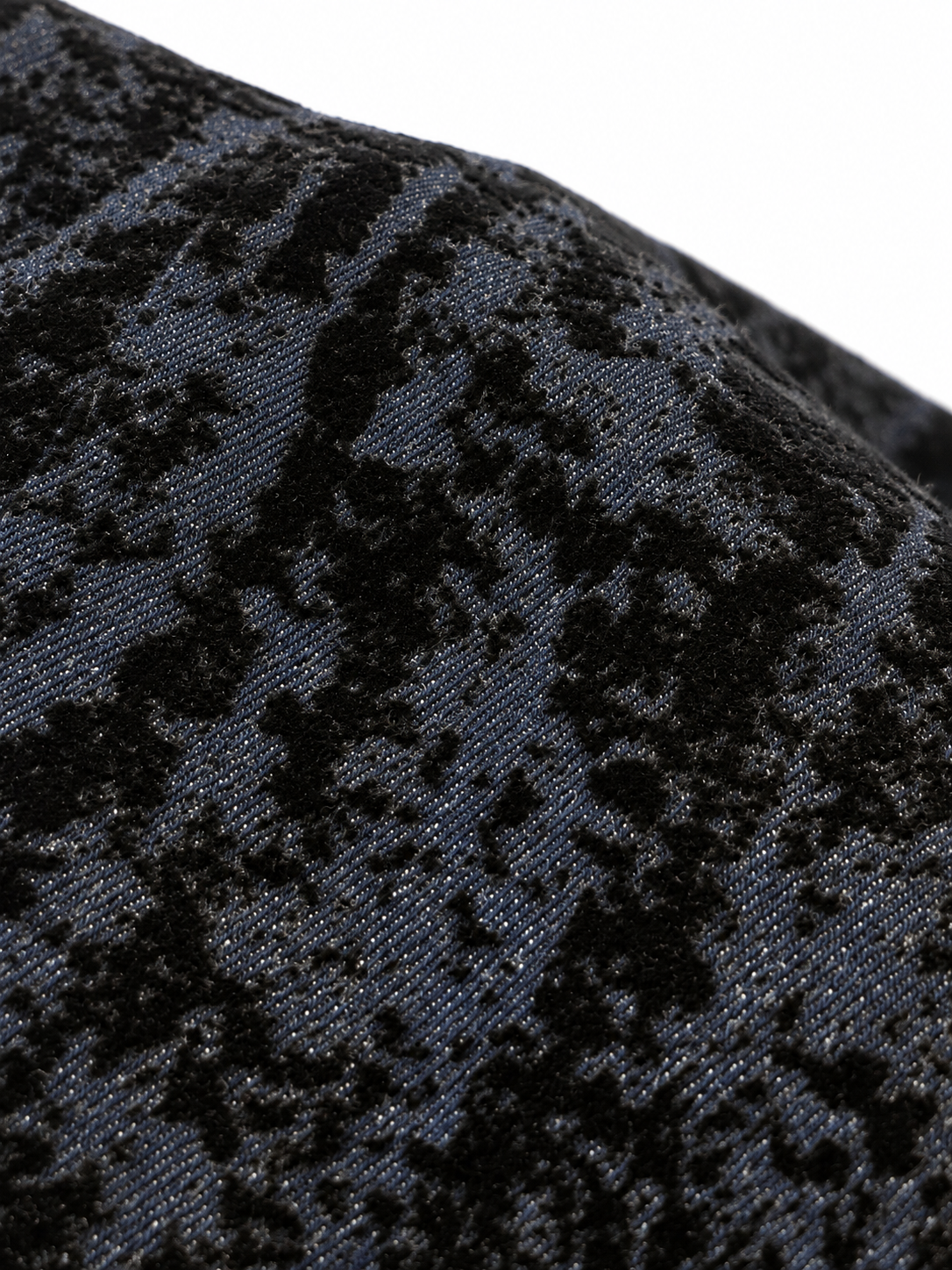 Jeans blu con velluto nero — tessuto